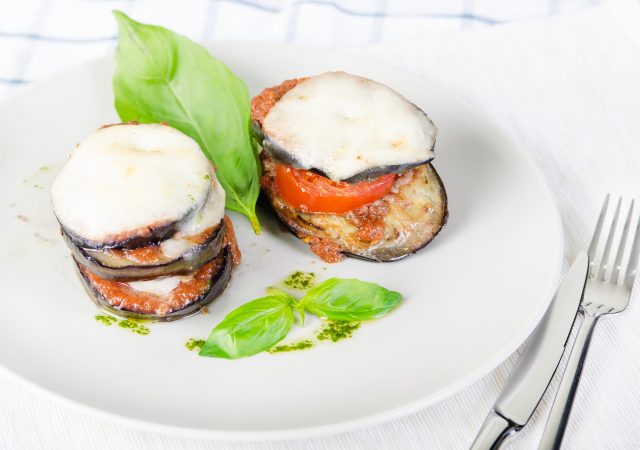 healthy comfort foods - healthy cooking - comfort food from scratch - maria rodale - healthy recipes - comfort recipes- organic comfort food - an organic conversation - helge hellberg - education - green media - inspiration - green living