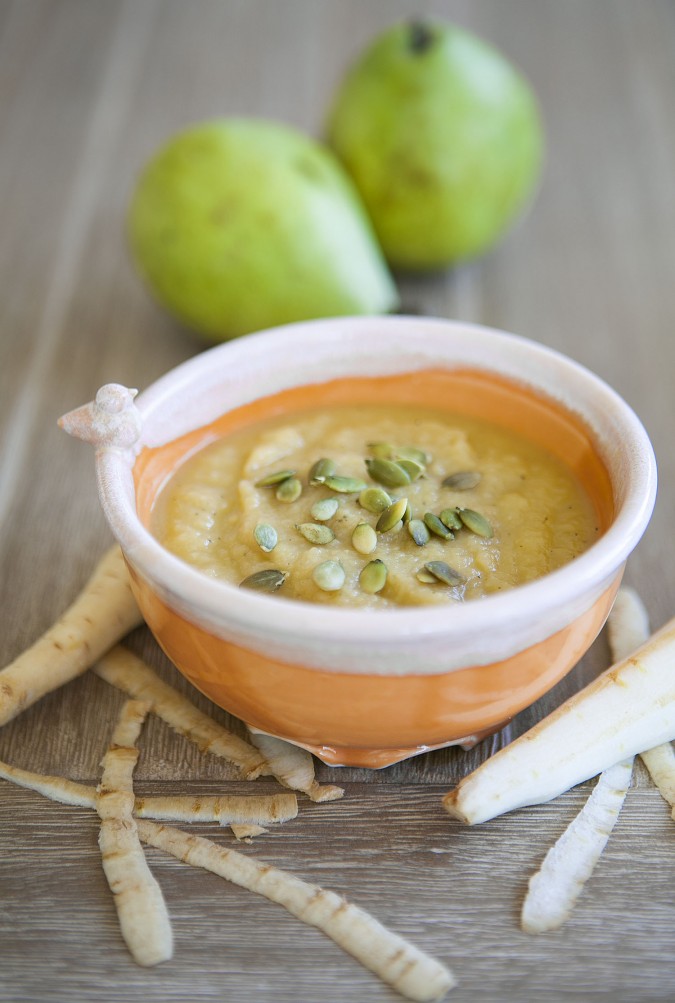 paleo parsnip and pear soup - winter vegetables - root vegetables - soup recipe - winter soup - fall recipe - comfort food