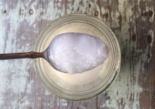 best uses for coconut - coconut oil uses - uses for coconut oil - coconut oil - cooking - healthy eating - health - superfood -superfoods - coconut - healthy cooking - baking - nutrition - superfruit