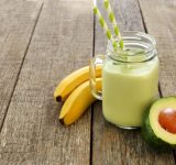 organic superfood smoothie - organic media network - smoothie recipe - organic smoothie recipe - avocado smoothie - avocado smoothie recipe