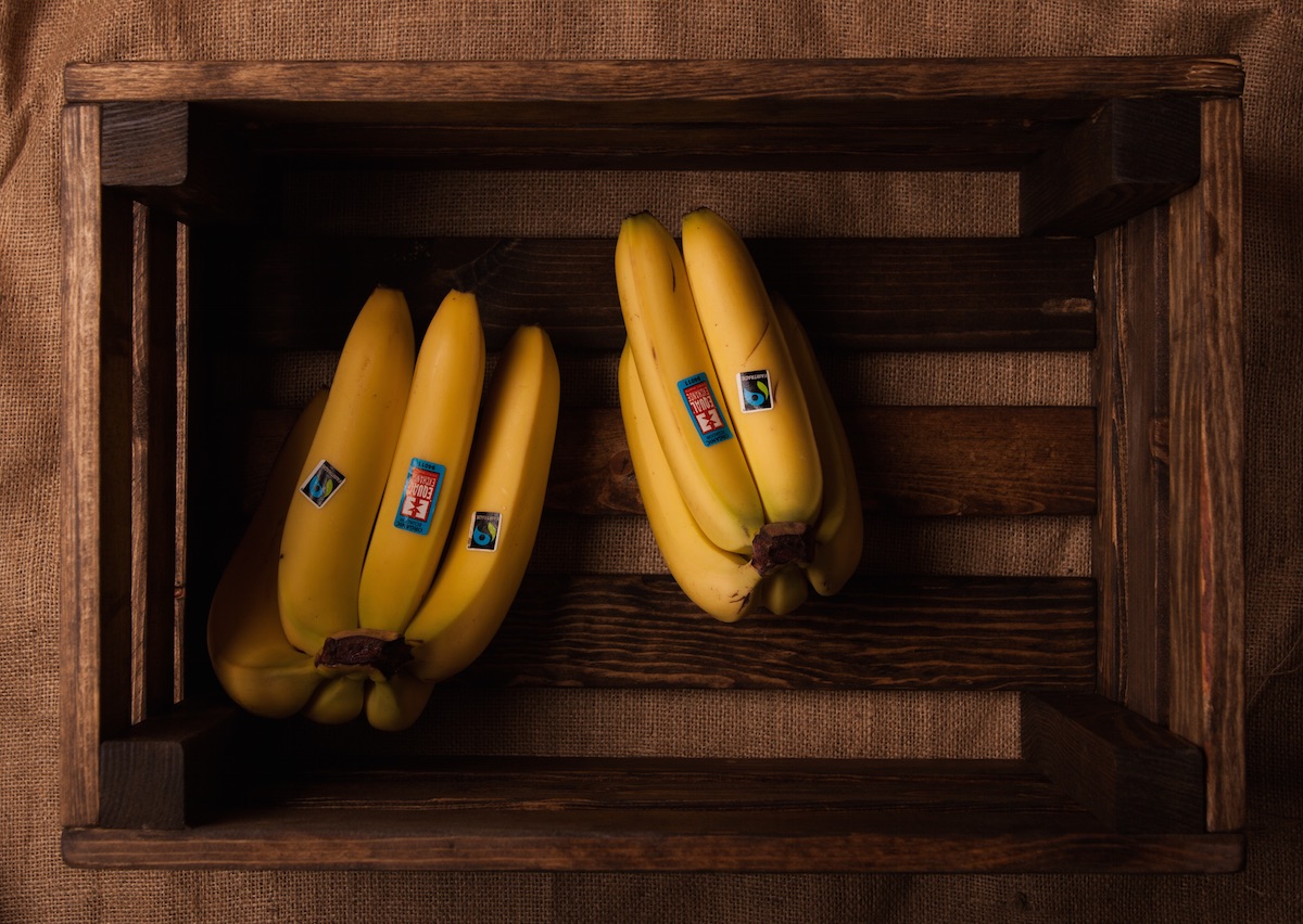 banana ripening - how a banana ripens - stages of banana ripening - ripe banana - how to ripen a banana - bananas - organic bananas - organic banana - fair trade bananas