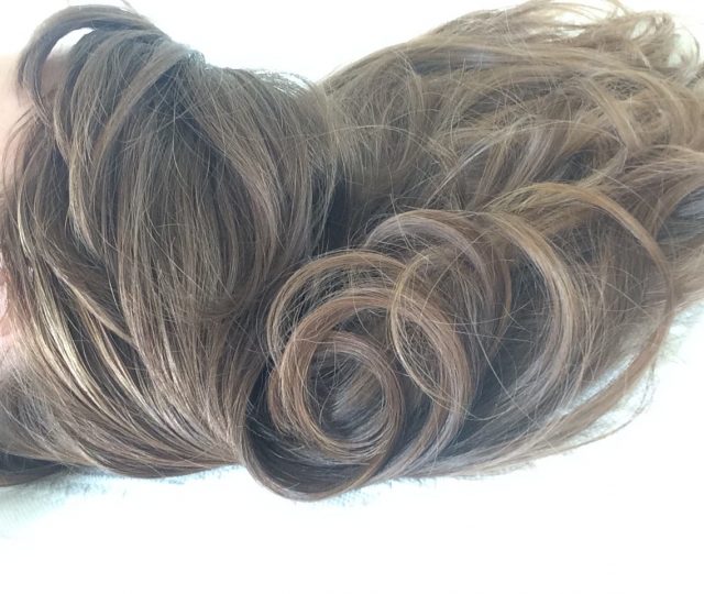 baking soda shampoo - DIY shampoo - DIY baking soda shampoo - baking soda hair - diy hair - natural shampoo - homemade shampoo