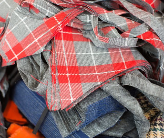 fabric waste - faashion industry - sustainability - sustainable fashion - fashion industry - waste - clothing - childrens clothing