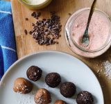 homemade energy bites - homemade energy balls - homemade snack bites - energy bites recipe - energy balls recipe - snack bites recipe - cacao energy bites - diy energy balls
