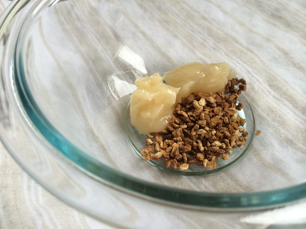 A DIY Aromatherapy Body Scrub to Make Your Summer Skin Glow AOC