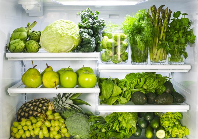 fresh produce - food waste - food saving tips - tips and tricks - kitchen hacks - kitchen - cooking - fresh food - fresh veggies - fresh fruit - food - smoothies
