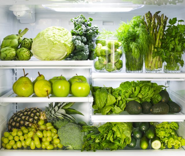 fresh produce - food waste - food saving tips - tips and tricks - kitchen hacks - kitchen - cooking - fresh food - fresh veggies - fresh fruit - food - smoothies