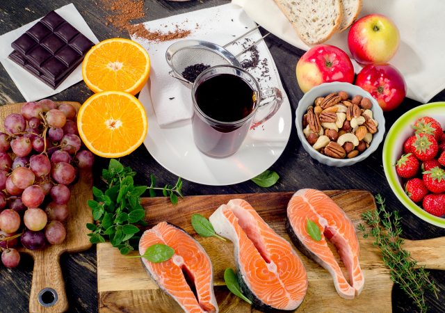 antioxidants are important - free radicals - maintain stable cells - dna - biology - healthy foods - antioxidant rich foods