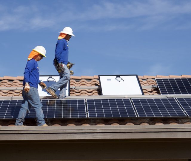 current revolution - green energy - clean energy - grid - green media - green film festival - education - inpiration - helge hellberg - an organic conversation - renewable energuy - solar power - renewables